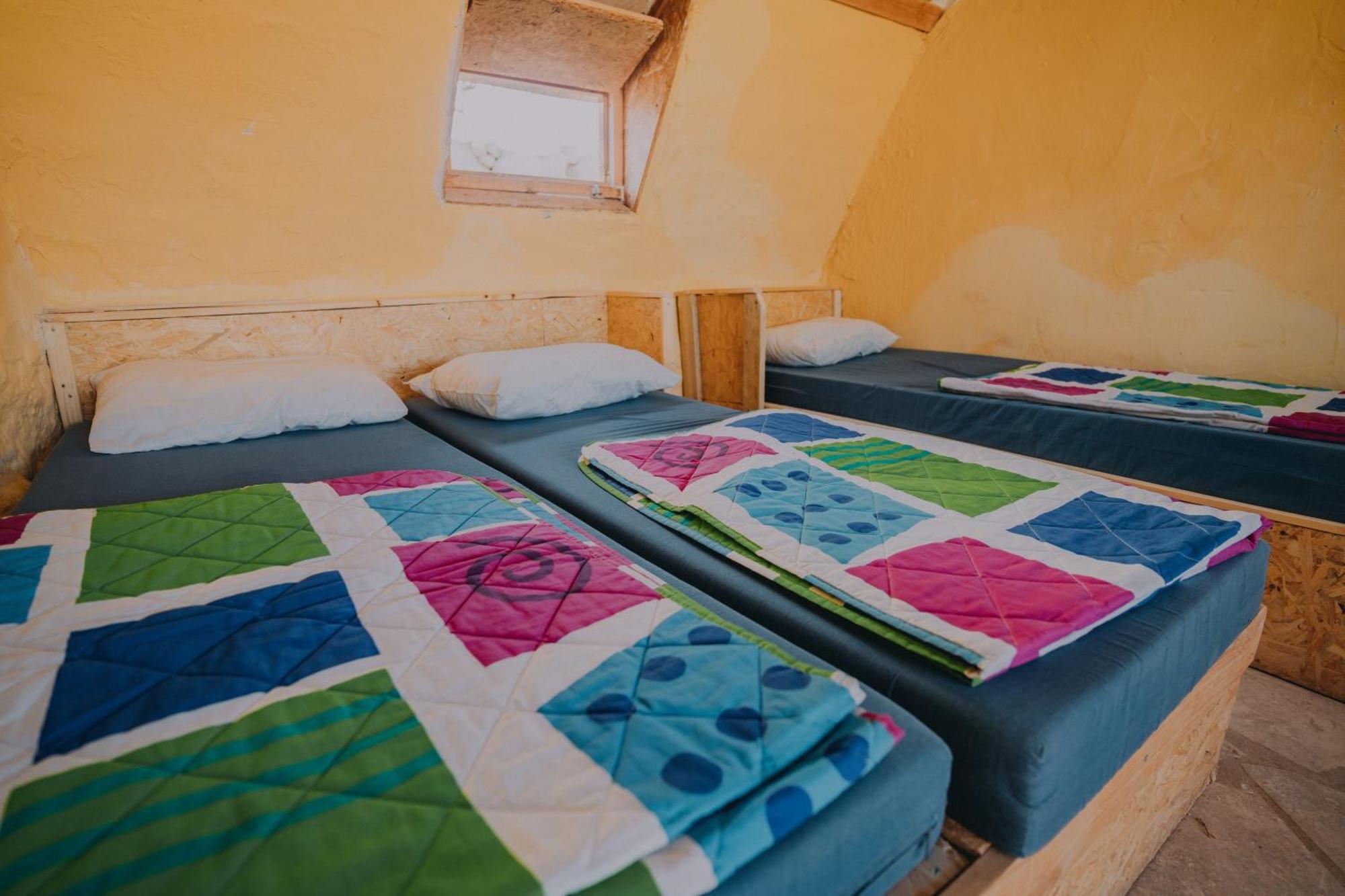 Desert Shade Camp חוות צל מדבר Villa Mitzpe Ramon Bilik gambar