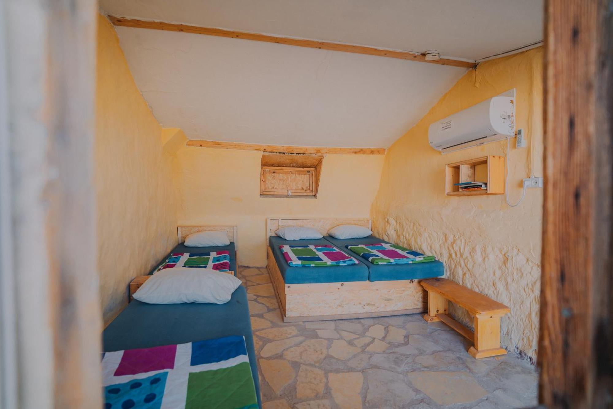 Desert Shade Camp חוות צל מדבר Villa Mitzpe Ramon Bilik gambar